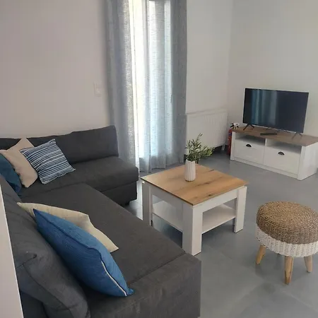 Meliris House *